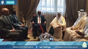 ليبيا والسعودية تبحثان تعزيز التعاون البيئي وتنسيق المواقف تجاه القضايا المناخية 5 IMG 20261001 WA00911